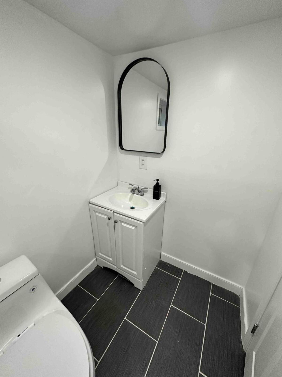 Lovely Basement 1-Bedroom With Free Parking Washington Eksteriør billede